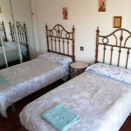 Semesterbostad Somonte Costa Santander