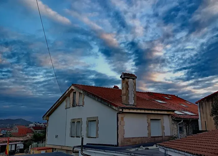 Nyaraló Somonte Costa *